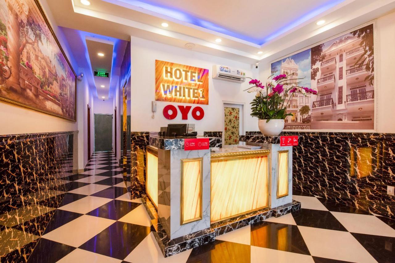 OYO 471 White 1 Hotel Ho Chi Minh-stad Buitenkant foto